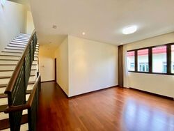 Serangoon Garden Estate (D19), Terrace #574755801